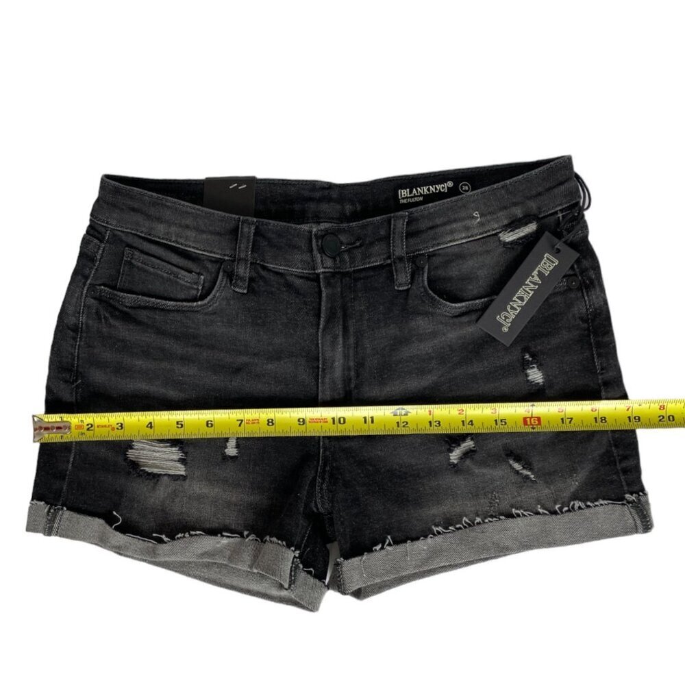 BlankNYC The Fulton Roll Up Shorts - Picture 11 of 13